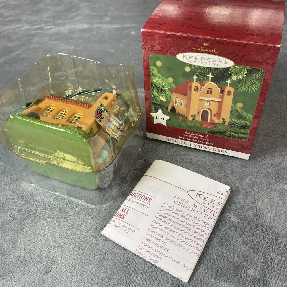 HALLMARK ADOBE CHURCH #3 SERIES 2000 MAGIC LIGHT CHRISTMAS KEEPSAKE ORNAMENT